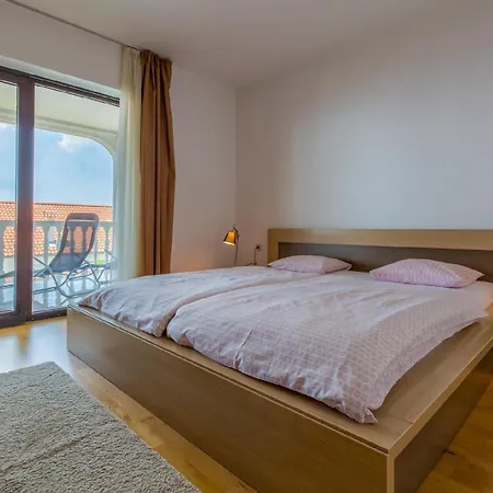 Fuer 4 Personen Ca 80 Qm In Crikvenica, Kvarner Bucht Und Umgebung Apartment *